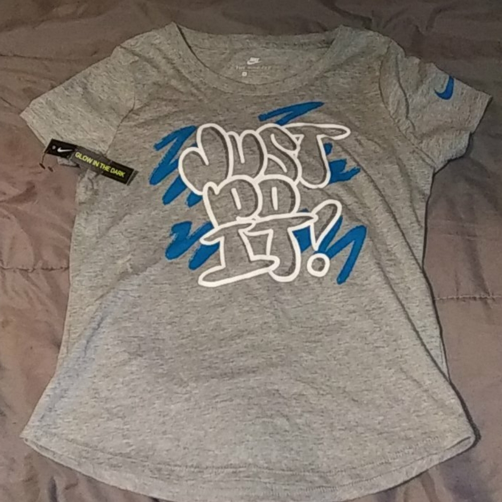 Nike T-shirts says Just Do It!